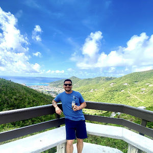 Meet your Posher, Edwin